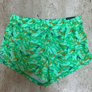 DSG Mid-Rise 3” Stride Run Short Women’s Small Mini Camo Green W/ Lining